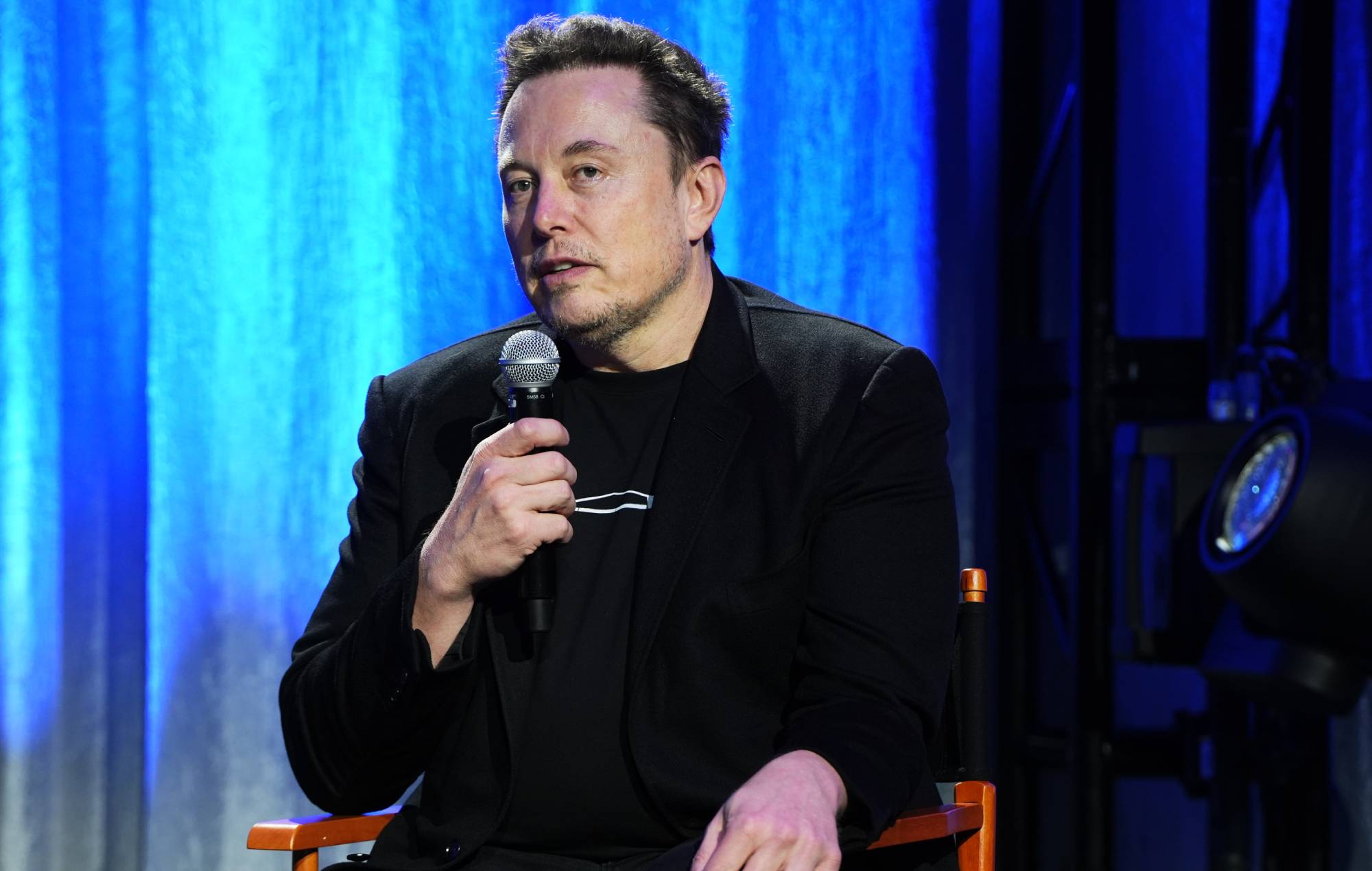 Elon Musk deletes X “joke” about Kamala Harris assassination