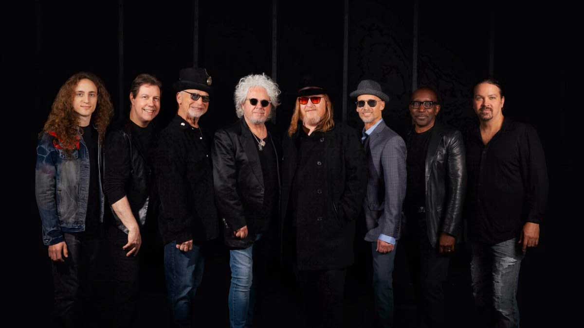 Toto announce the Dogz Of Oz UK and European tour with Christopher Cross