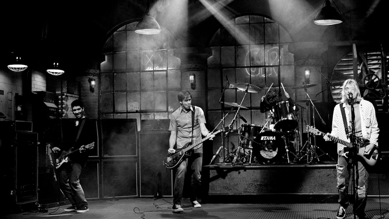 “The first day of rehearsal they forgot me!” Watch Nirvana’s first-ever TV performance as a four-piece, with future Foo Fighter Pat Smear on guitar