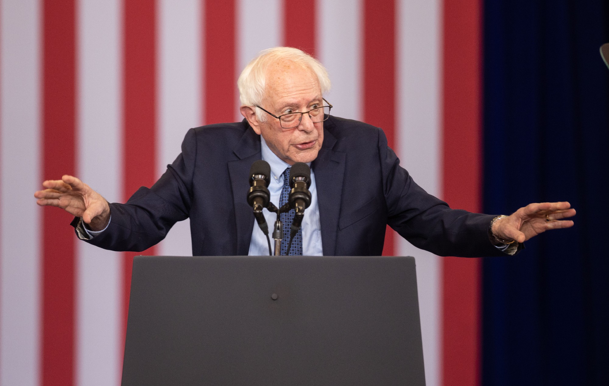 Bernie Sanders learns what a “VTuber” is during Twitch stream