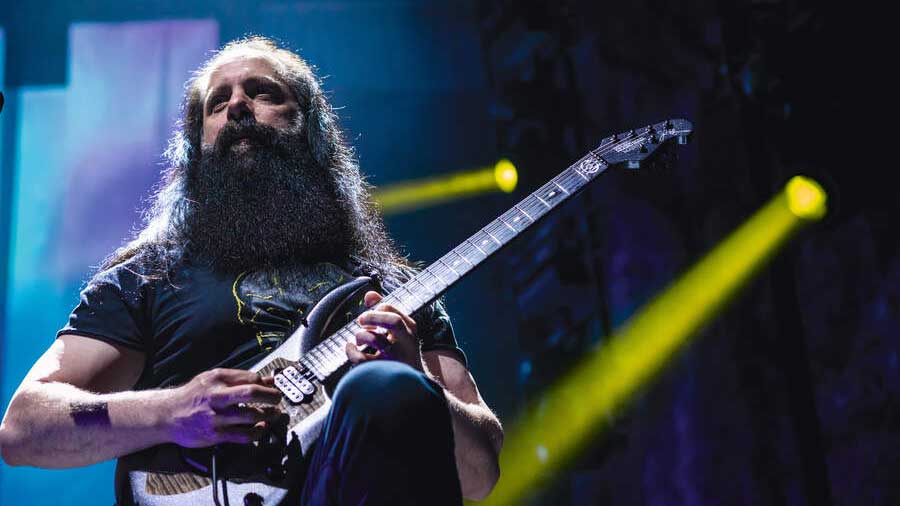 “There are no reasons why brothers should not be able to resolve any trauma that they’ve been through”: John Petrucci on the return of Mike Portnoy to Dream Theater