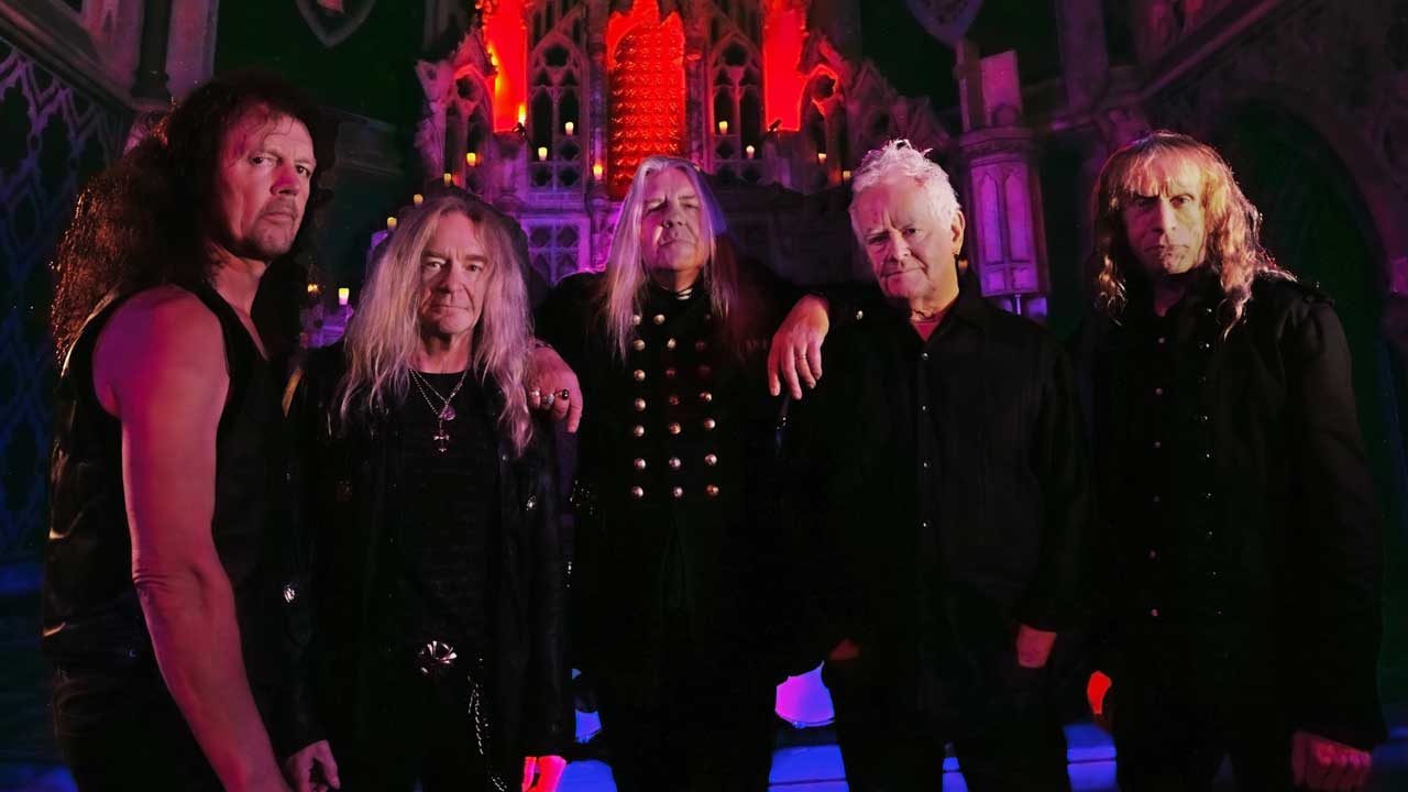 “They invented stainless steel there”: Saxon pay tribute to Sheffield with new video for Fire And Steel