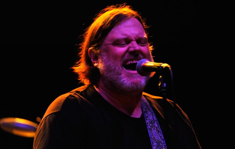 GoFundMe campaign launched after Matthew Sweet suffers “debilitating” stroke