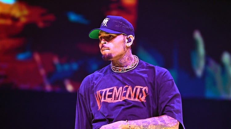 Chris Brown Says He “Can’t Wait To Come” To South Africa Amid Petitions To Cancel Shows