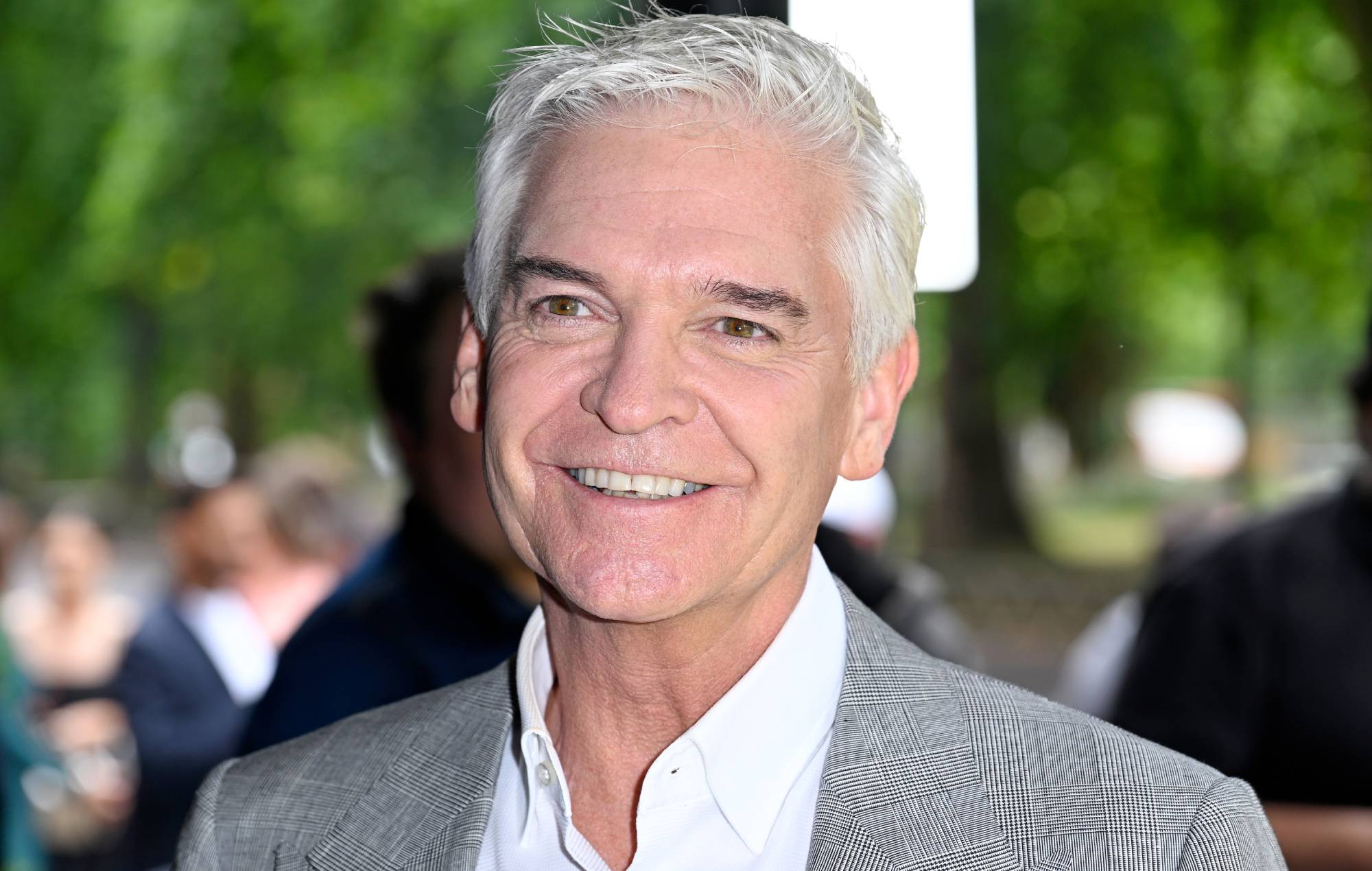 Phillip Schofield’s TV comeback is getting a kicking from critics: “A sea of self-pity”