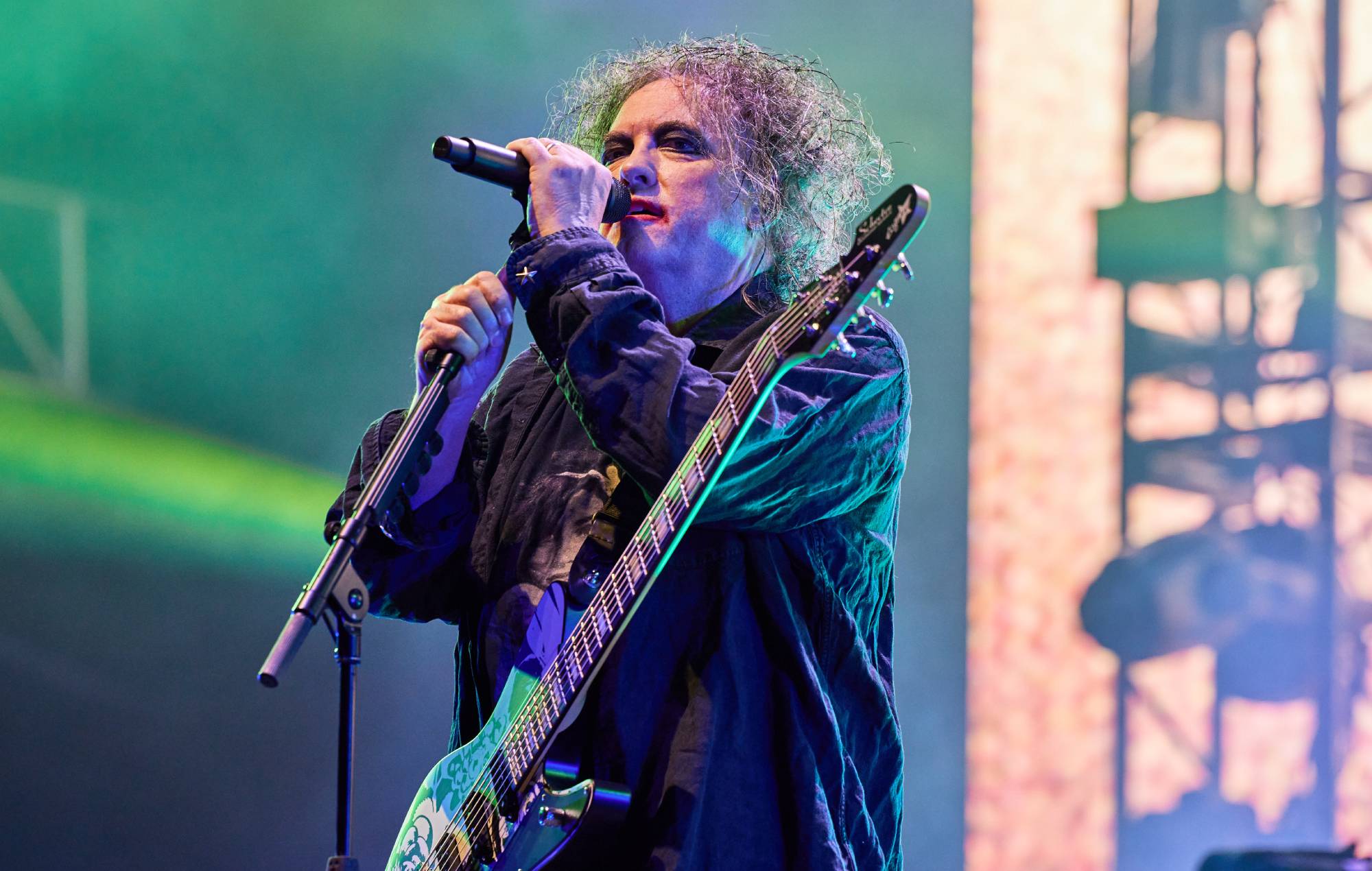 The Cure share snippet of intimate new single ‘A Fragile Thing’