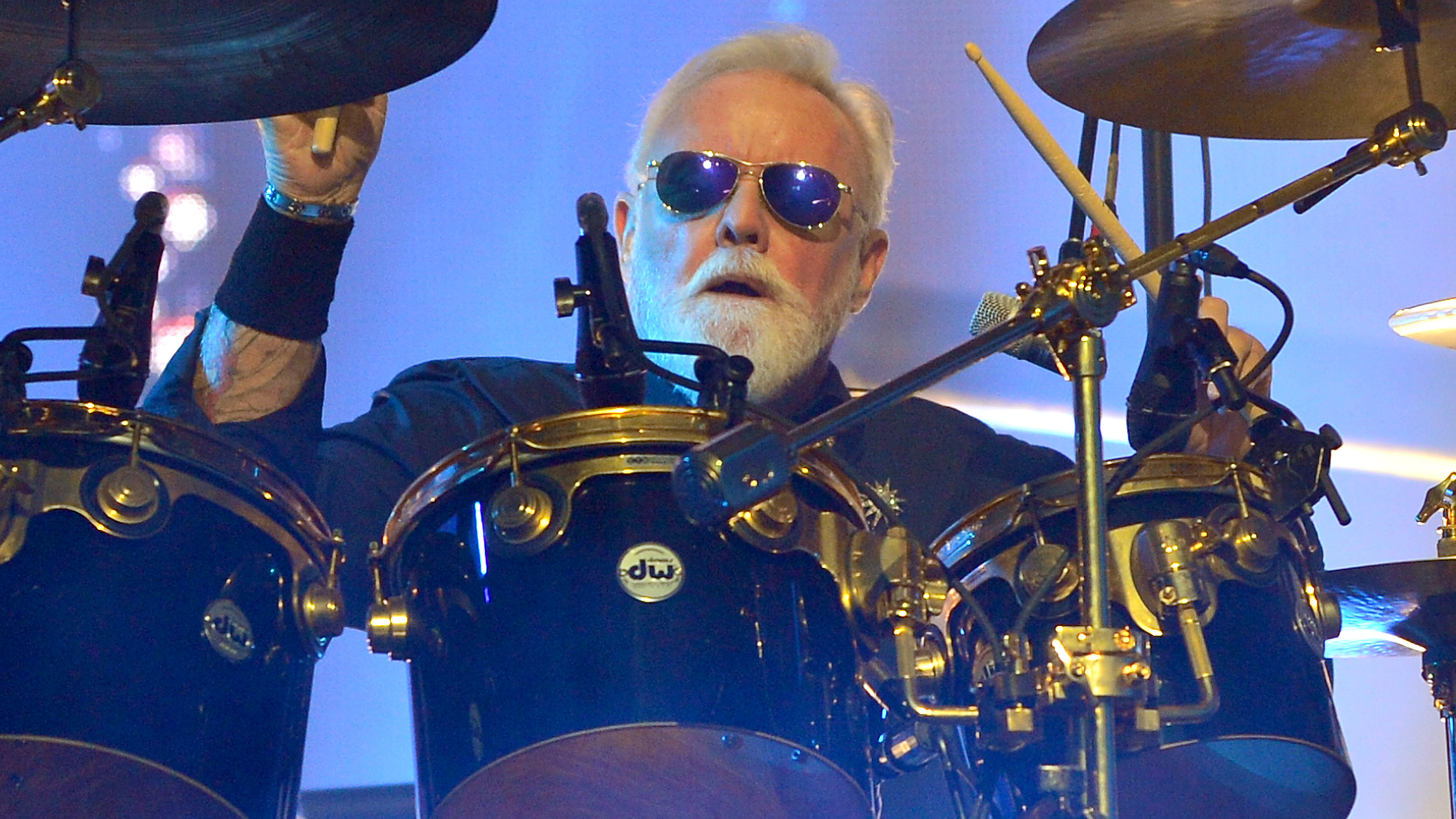 Roger Taylor teases brand new Queen music after almost 30 years: “We can still play. We can still sing”