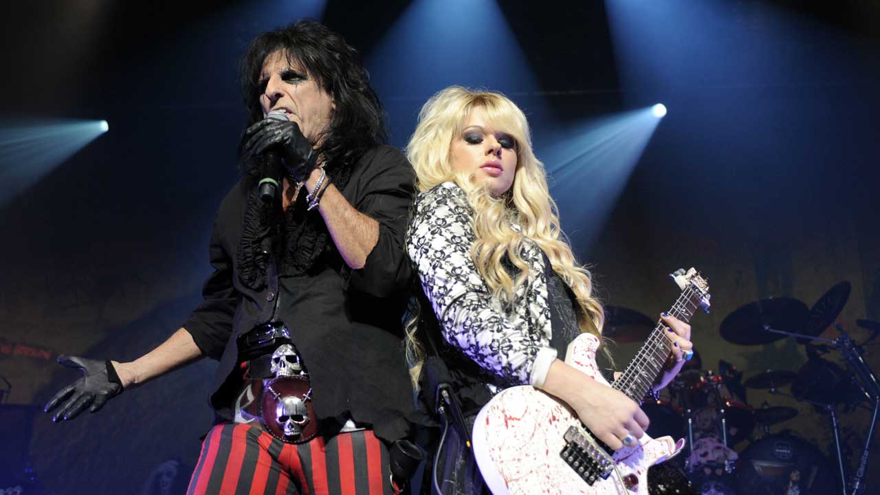 Orianthi to return to Alice Cooper’s band as Nita Strauss does her own thing