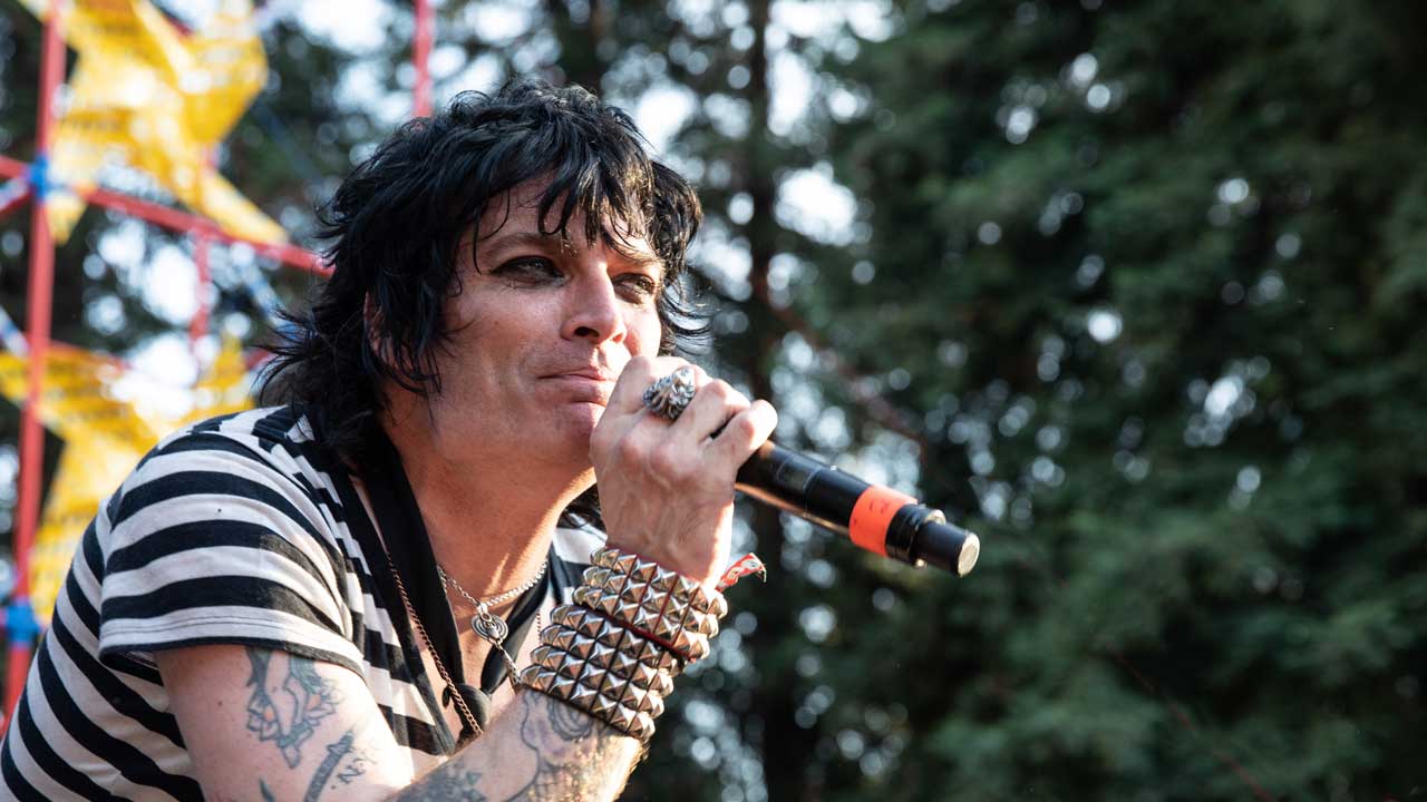 Punk legends Dead Boys have spectacularly fallen out over the alleged use of AI to generate “fakeass robot” vocals by original frontman Stiv Bators