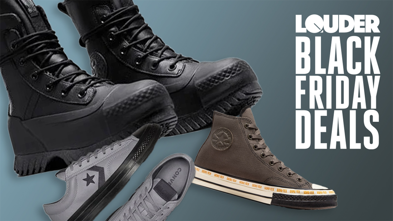 With up to 50% off footwear, clothing & accessories, Converse are showing the rest how it’s done this Black Friday