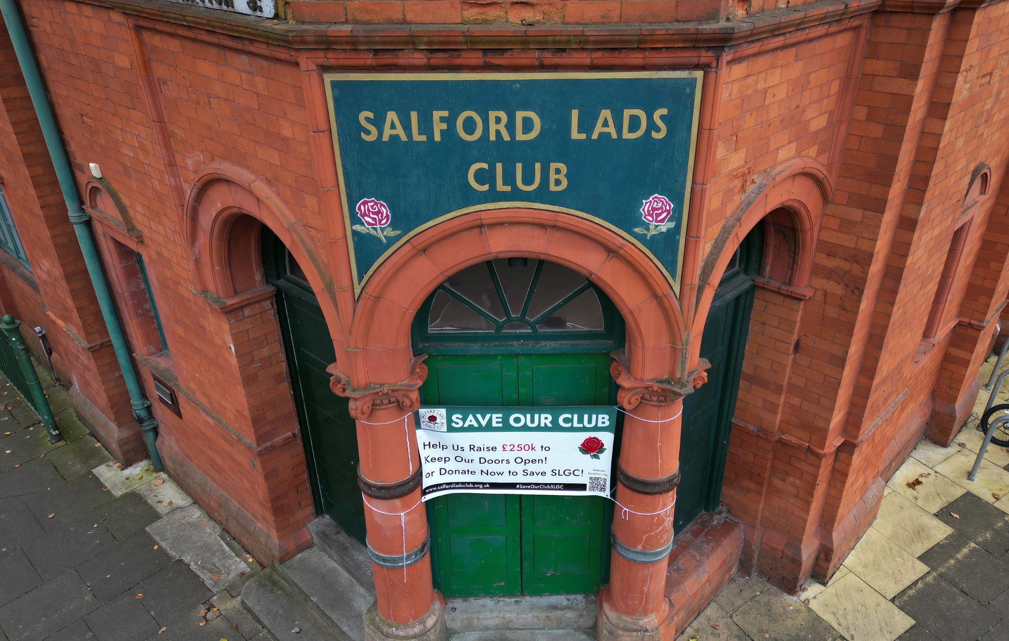 Salford’s Lads’ Club is “officially saved”: “There is a light and it never goes out”