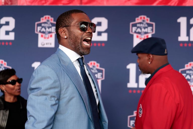 NFL Icon Randy Moss Reveals He Is Battling Medical Issue, Asks For Prayers