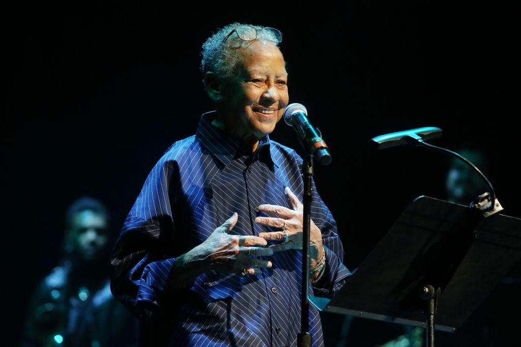 Nikki Giovanni, Famed Poet & Educator, Dies At 81 #NikkiGiovanni