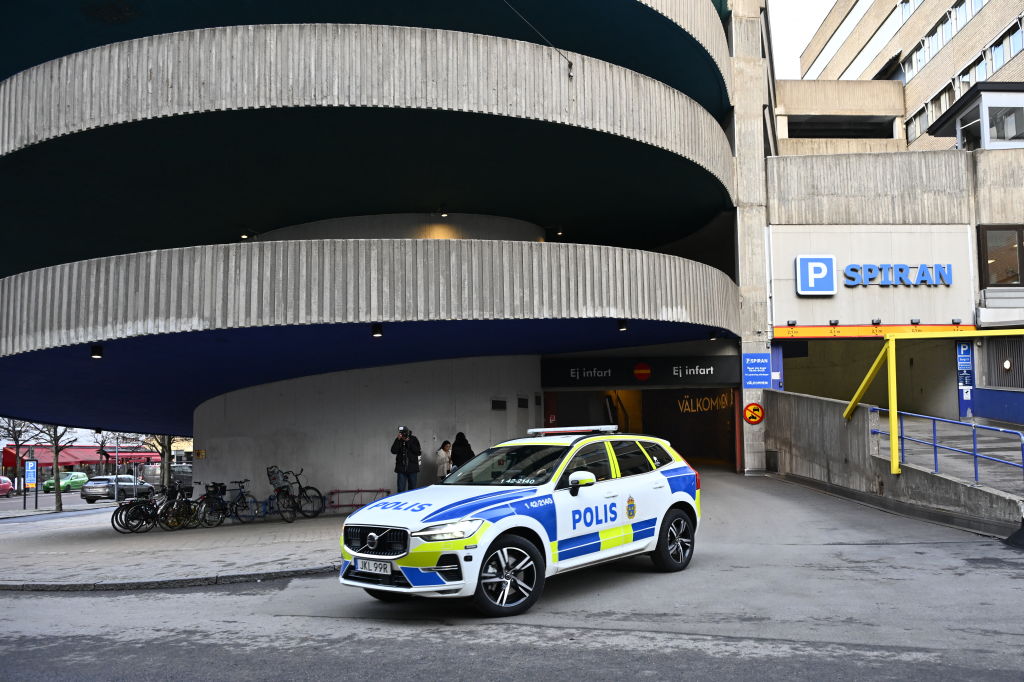 Swedish Rapper Gaboro Found Shot Dead In Parking Garage