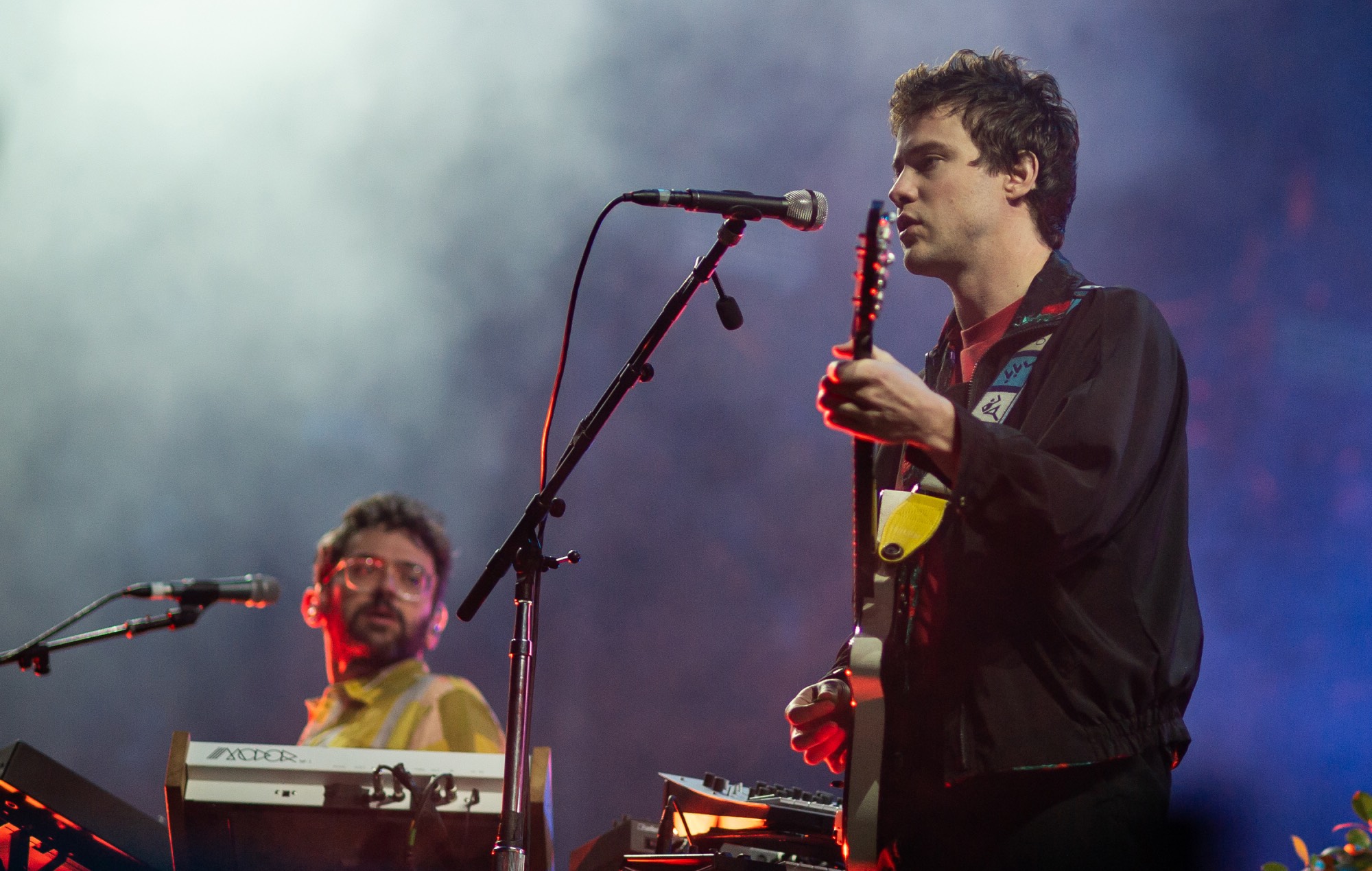 Footage resurfaces of MGMT playing ‘Kids’ as college students