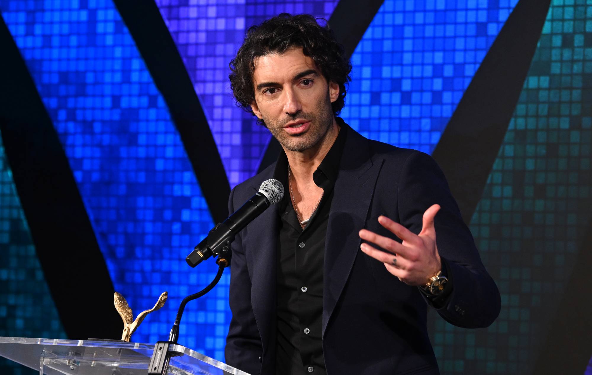 ‘It Ends with Us’ star Justin Baldoni dropped by talent agency following Blake Lively allegations