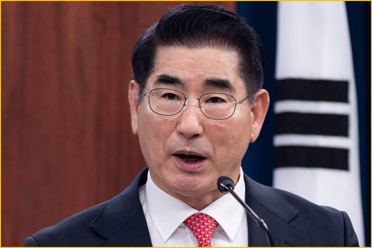 Korea’s Former Defense Minister – Attempts Suicide