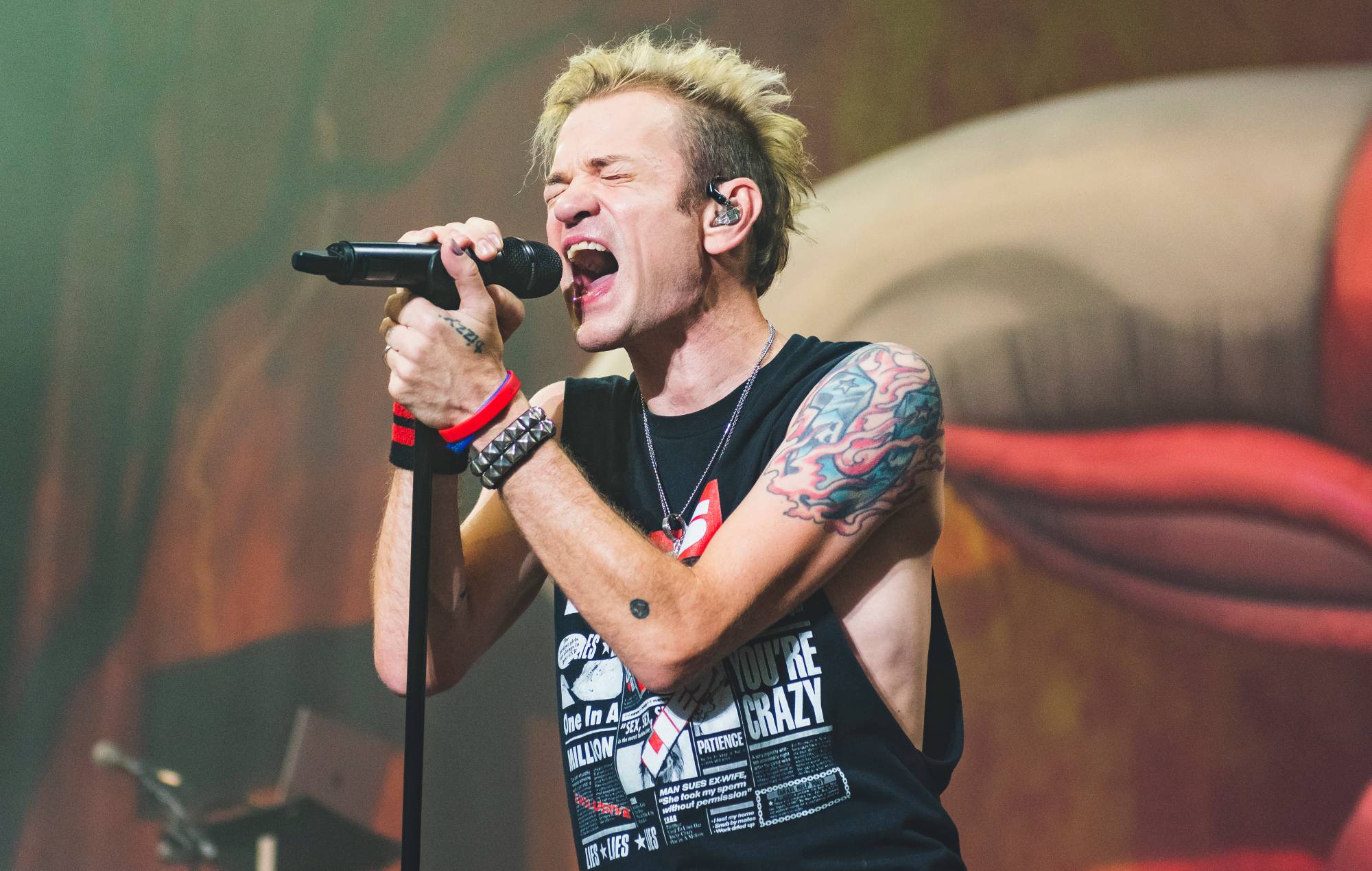 Sum 41 announces Australia tour cancellation, stating Deryck Whibley is “too unwell to perform”