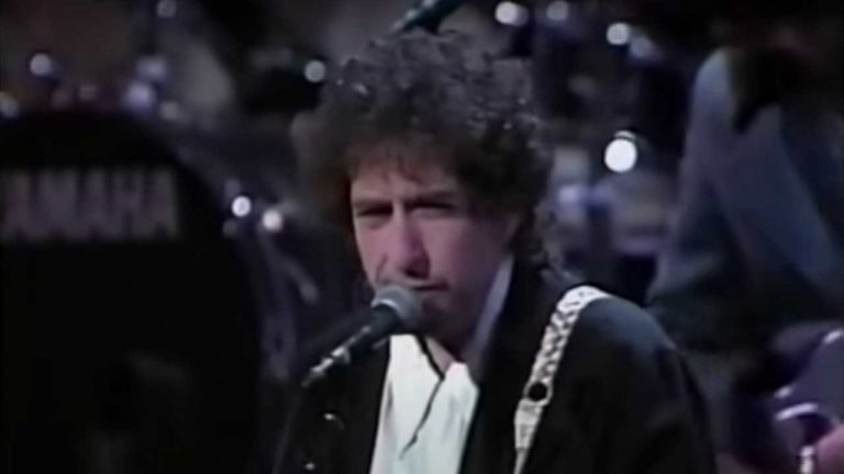 “His mouth moved, but I’d have to say he gave me only 30 percent”: The Night Bob Dylan trolled David Letterman and a TV audience of millions