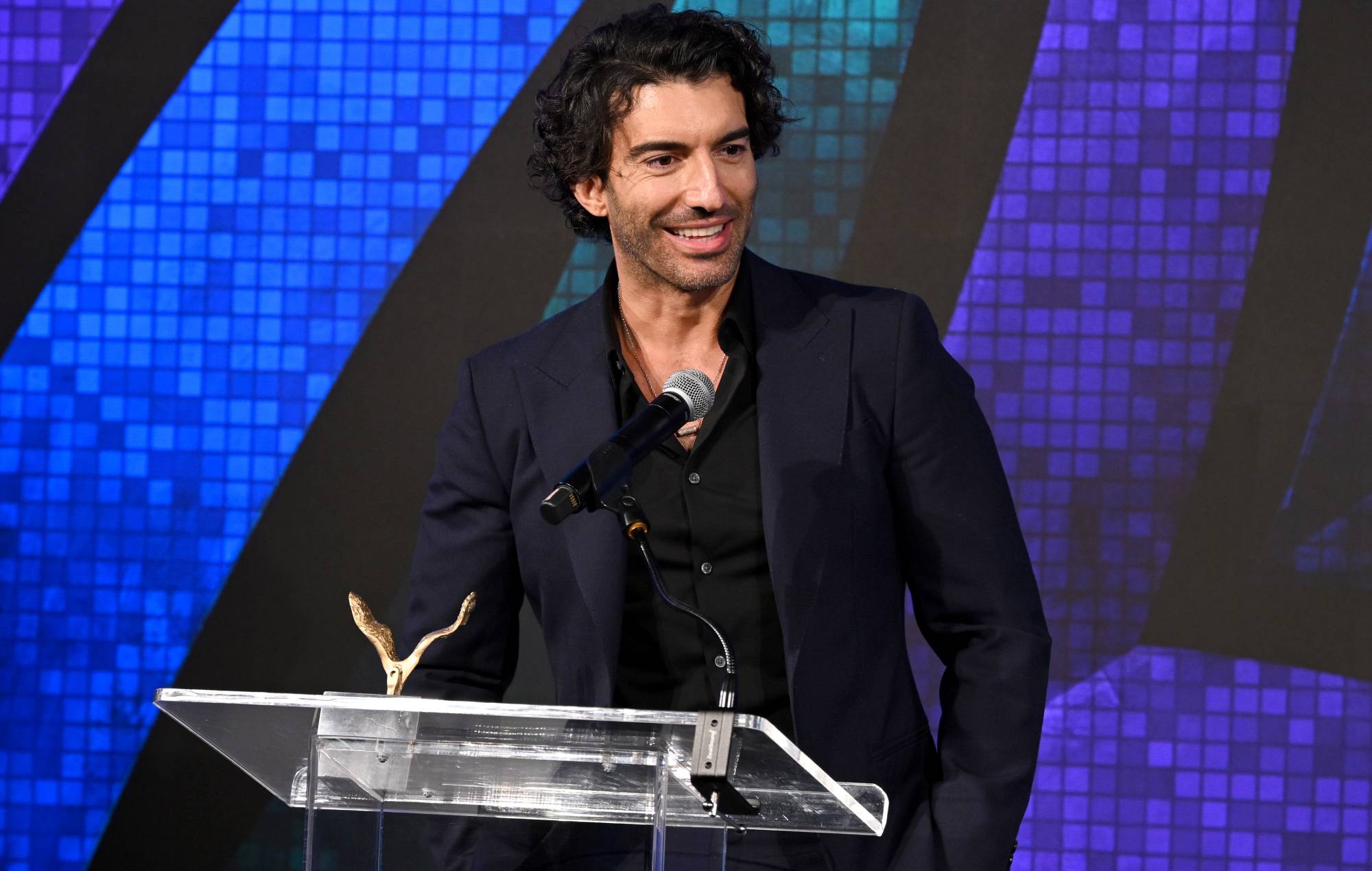 Justin Baldoni’s women’s solidarity award rescinded over Blake Lively allegations