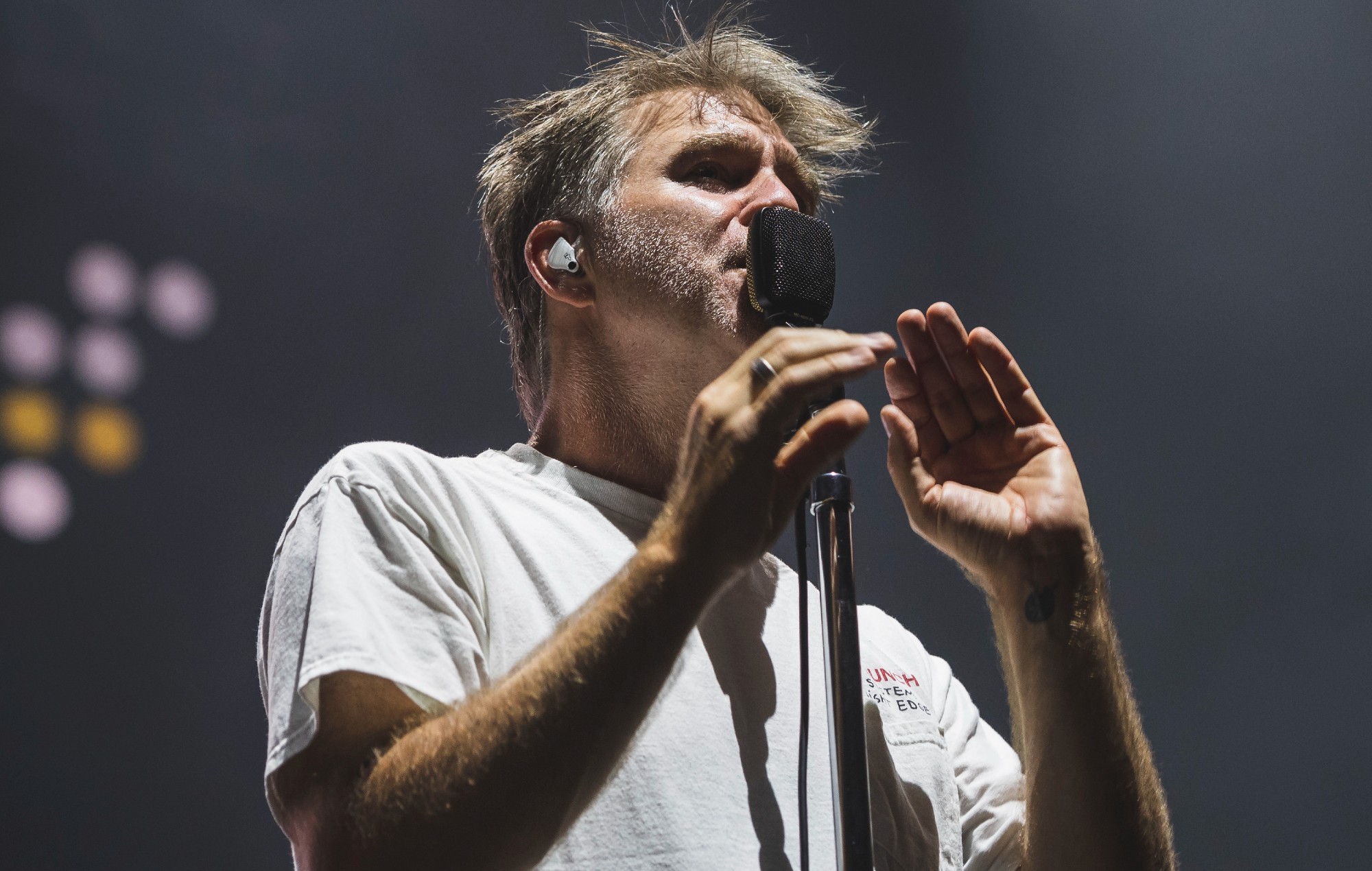 LCD Soundsystem perform ‘North American Scum’ for the first time in 13 years