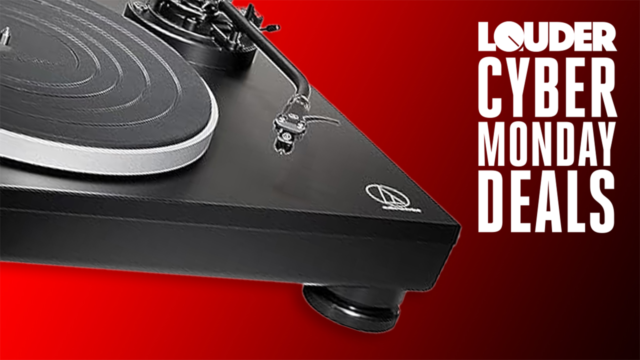 One of our favourite Audio-Techinca turntables has received a huge price drop as Cyber Monday winds down