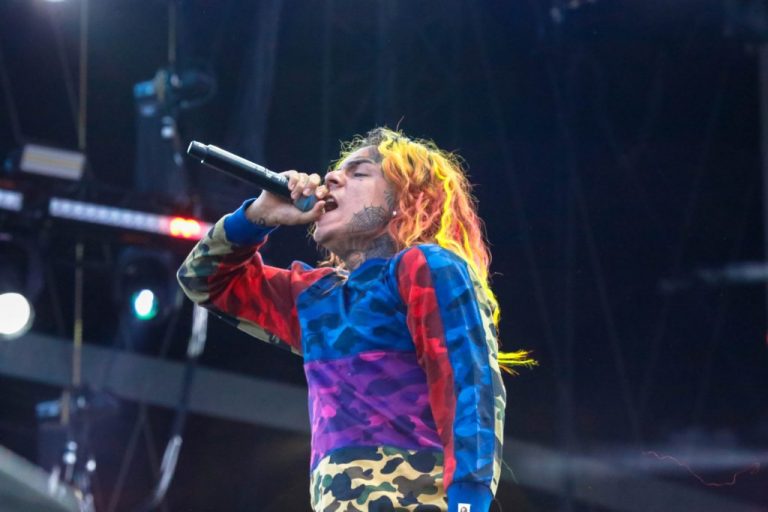 Tekashi 6ix9ine Files Lawsuit Against LA Fitness For $1M Over Bathroom Beating