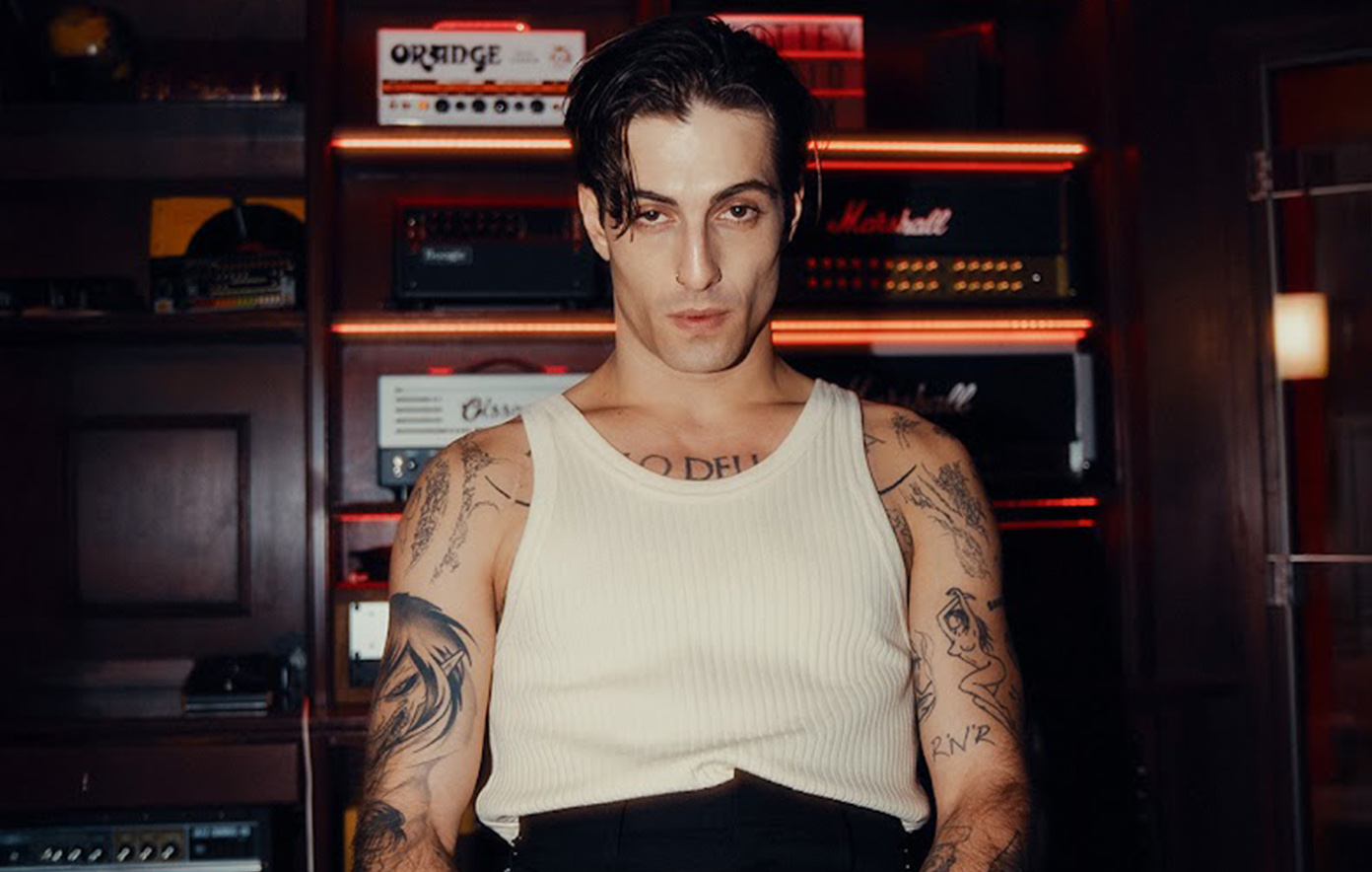 Måneskin’s Damiano David shares fiery cover of Mark Ronson and Miley Cyrus’ ‘Nothing Breaks Like A Heart’