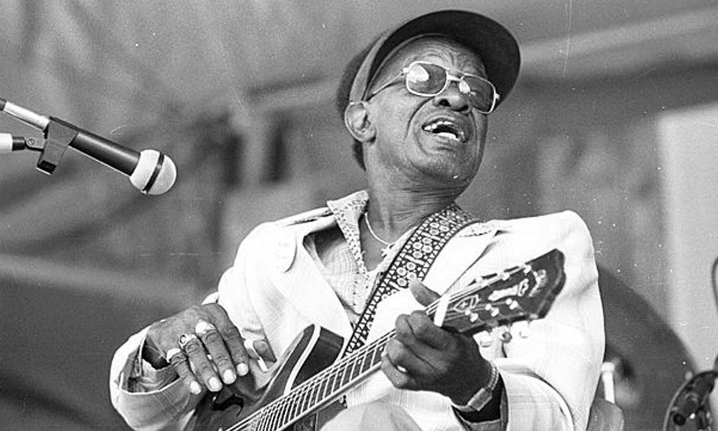 Lightnin’ Hopkins’ ‘Lightnin’ Strikes’ Set For Vinyl Reissue