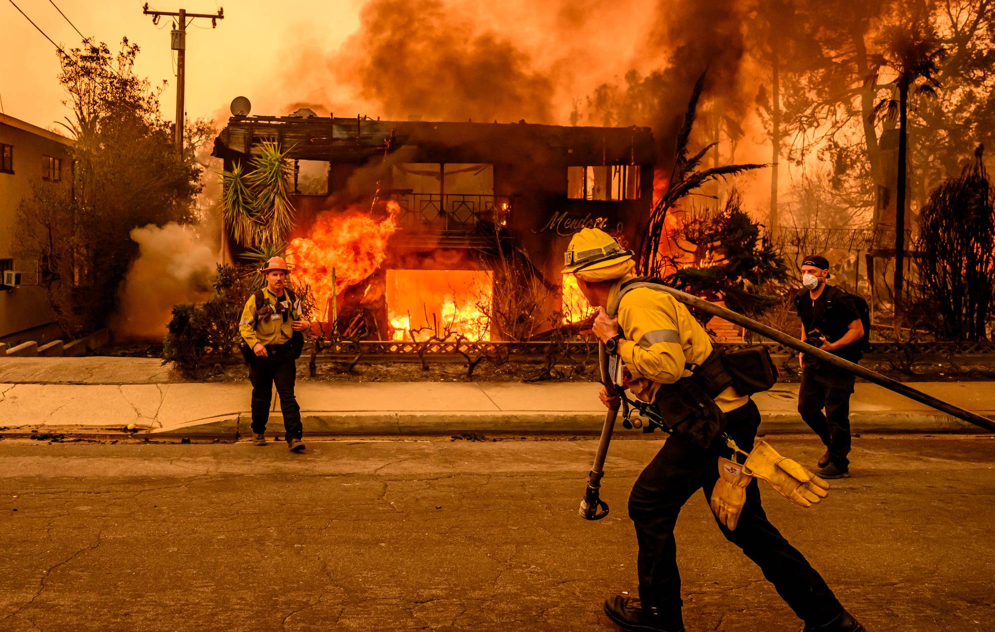 Discogs to donate sales revenue to those hit by LA wildfires, while Fender commits $100,000 to replacing instruments