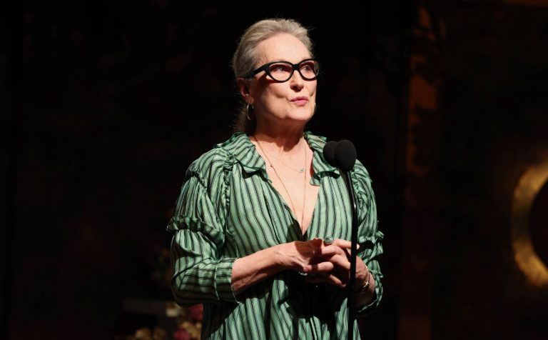 Meryl Streep cut a giant hole into her LA home fence to escape the fires