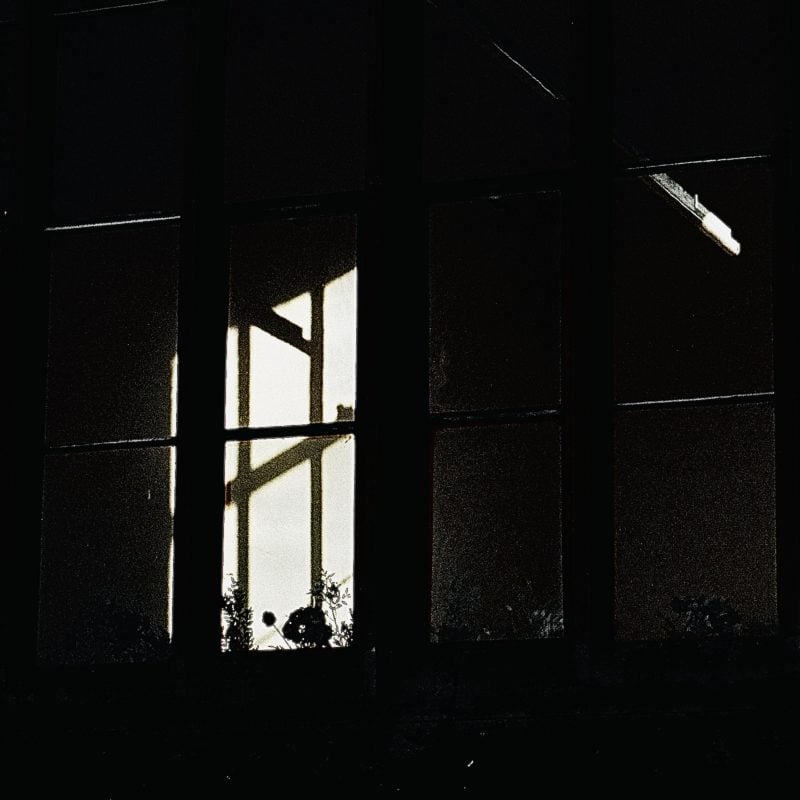 British Post-Punk Quartet Teleforme Debuts Seething Anthem “Plaster Saint”