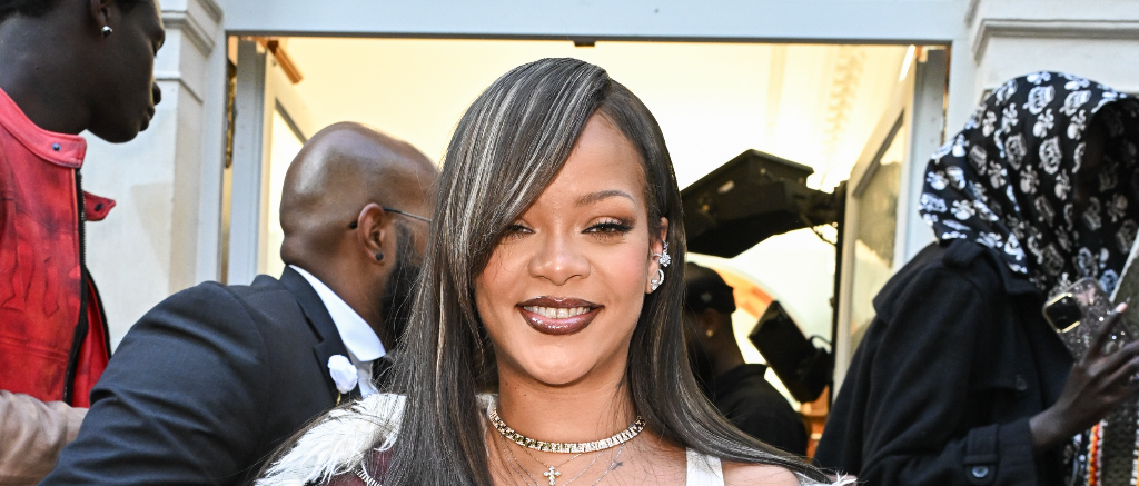 Rihanna Rings In The New Year By Declaring She ‘Didn’t Drink All Year’