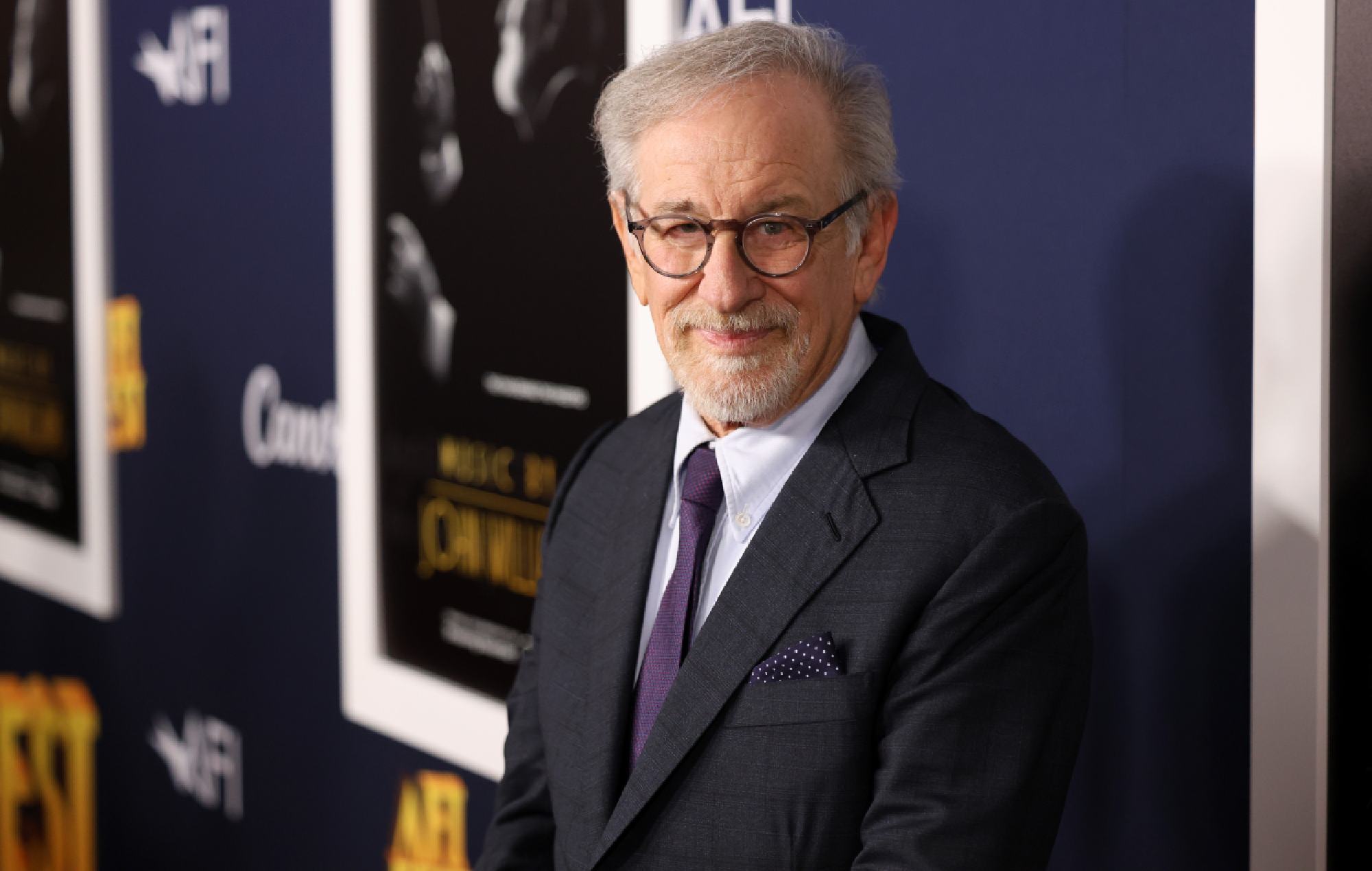 Steven Spielberg “flirted” with the idea of making an ‘E.T.’ sequel set in space