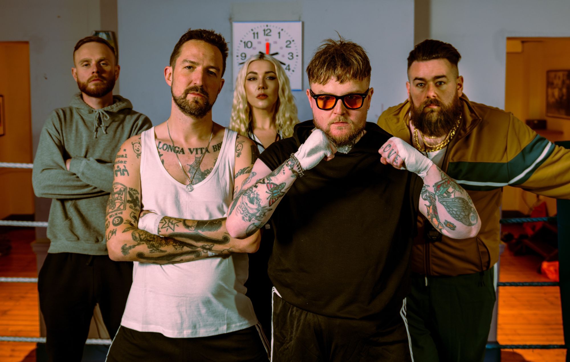 The Lottery Winners team up with Frank Turner once again for “heartfelt and anthemic” single ‘Dirt & Gold’