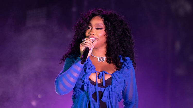 SZA Says Playing Alyssa In ‘One of Them Days’ Was the Challenge She “Really Needed”