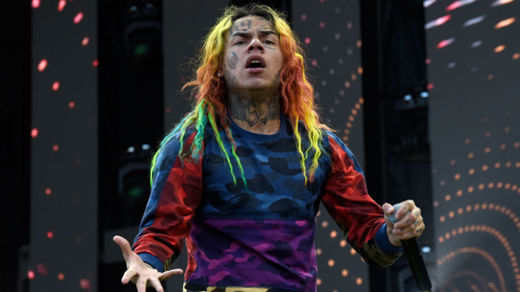 6ix9ine Slaps LA Fitness With A $1M Lawsuit