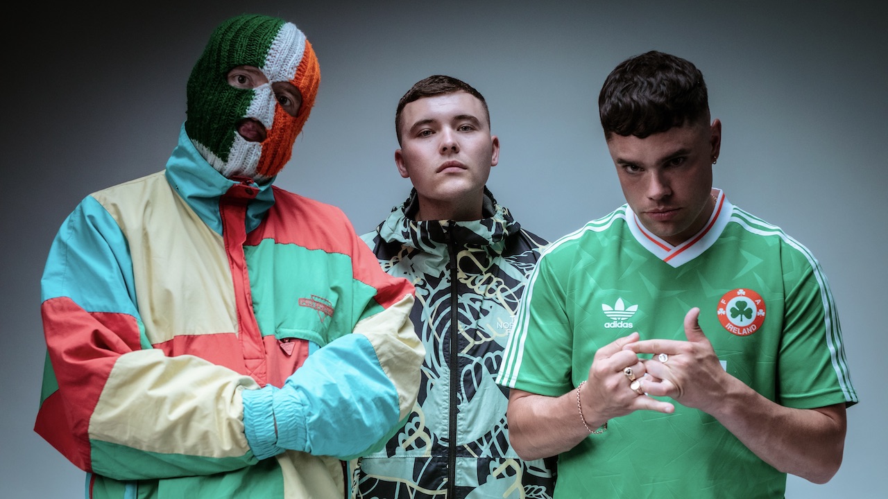 “All American and Canadian heads…..We are back!” Irish hip-hop sensations Kneecap announce 15-date North American tour