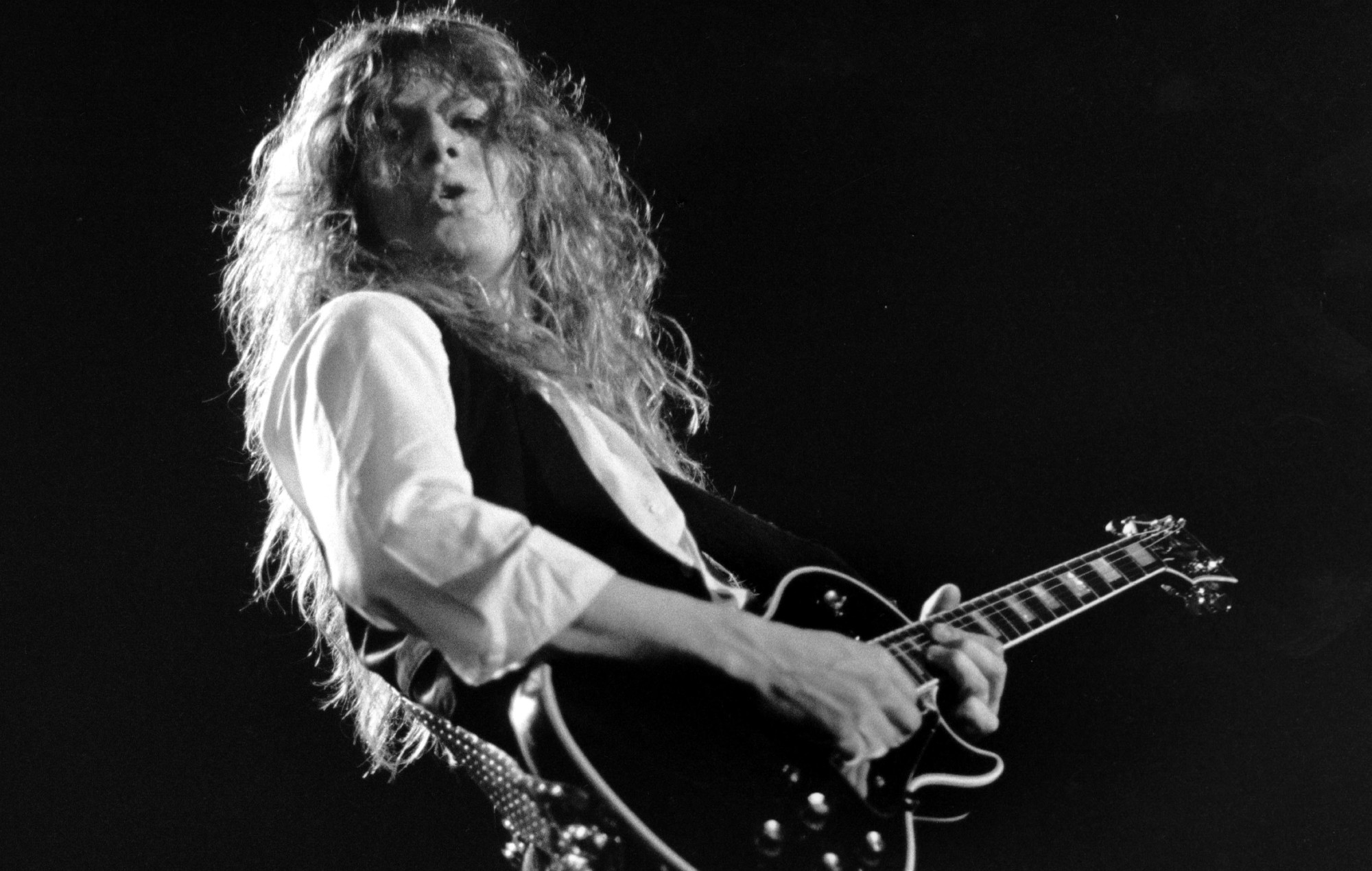 Whitesnake and Thin Lizzy guitarist John Sykes has died, aged 65