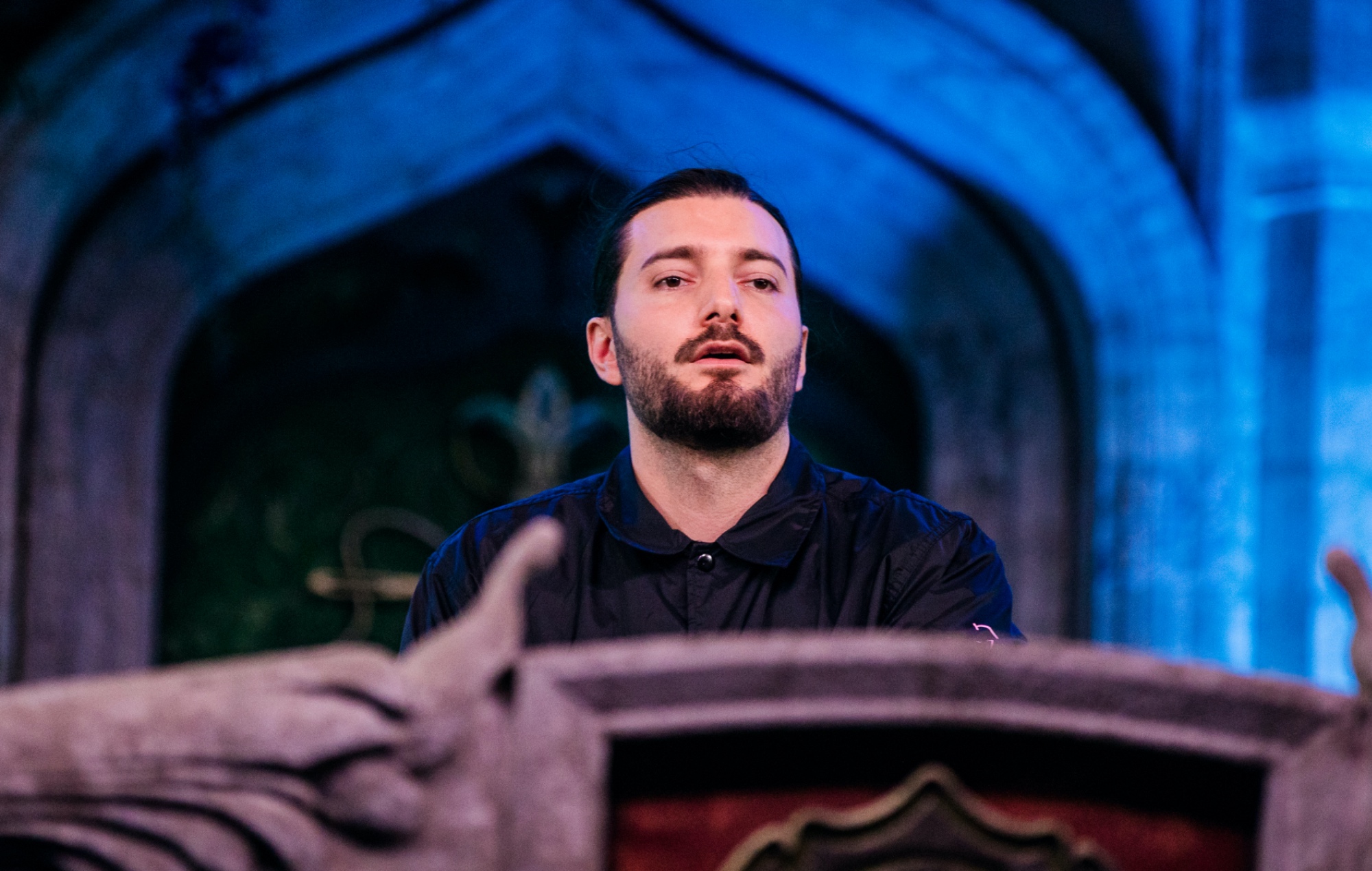 Alesso on suffering from tinnitus: “I took this as a sign to slow down”