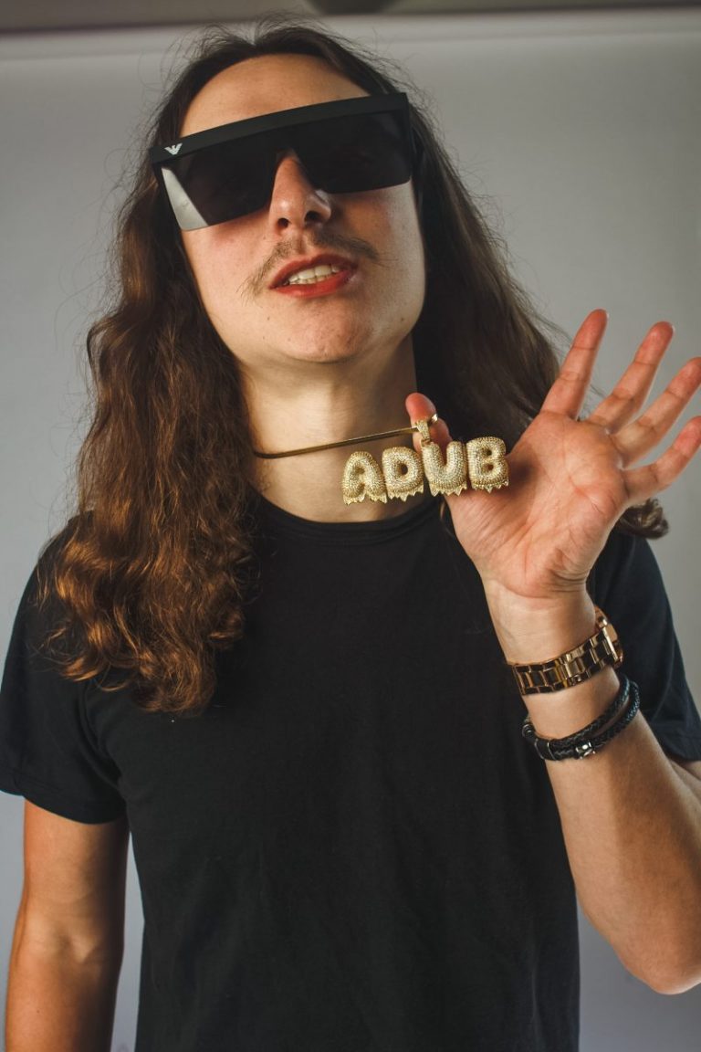 Young Adub Breaks New Ground with “Getting Money Honey” – A Smooth Blend of Hustle and Romance