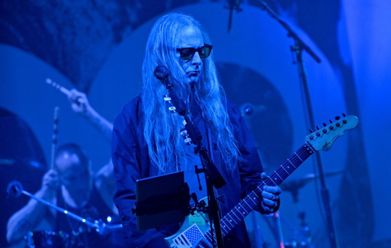 Alice In Chains’ Jerry Cantrell turned down a role in Cameron Crowe’s ‘Almost Famous’