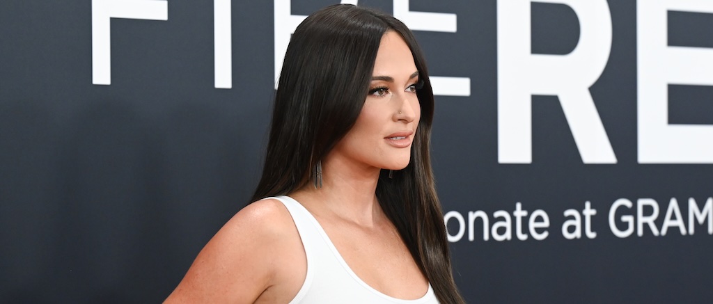 Some Thought Kacey Musgraves Looked Upset About Beyoncé’s Country Grammy Win, But A Rep Has Shared A Statement
