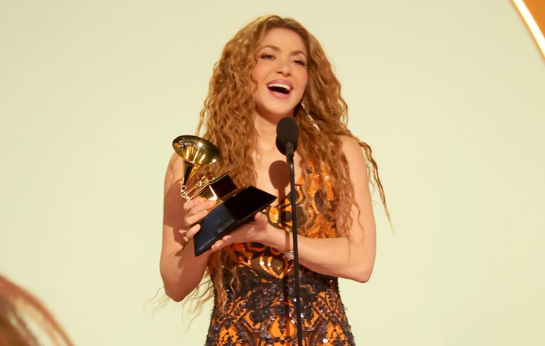 Shakira dedicates Grammy win to her “immigrant brothers and sisters”