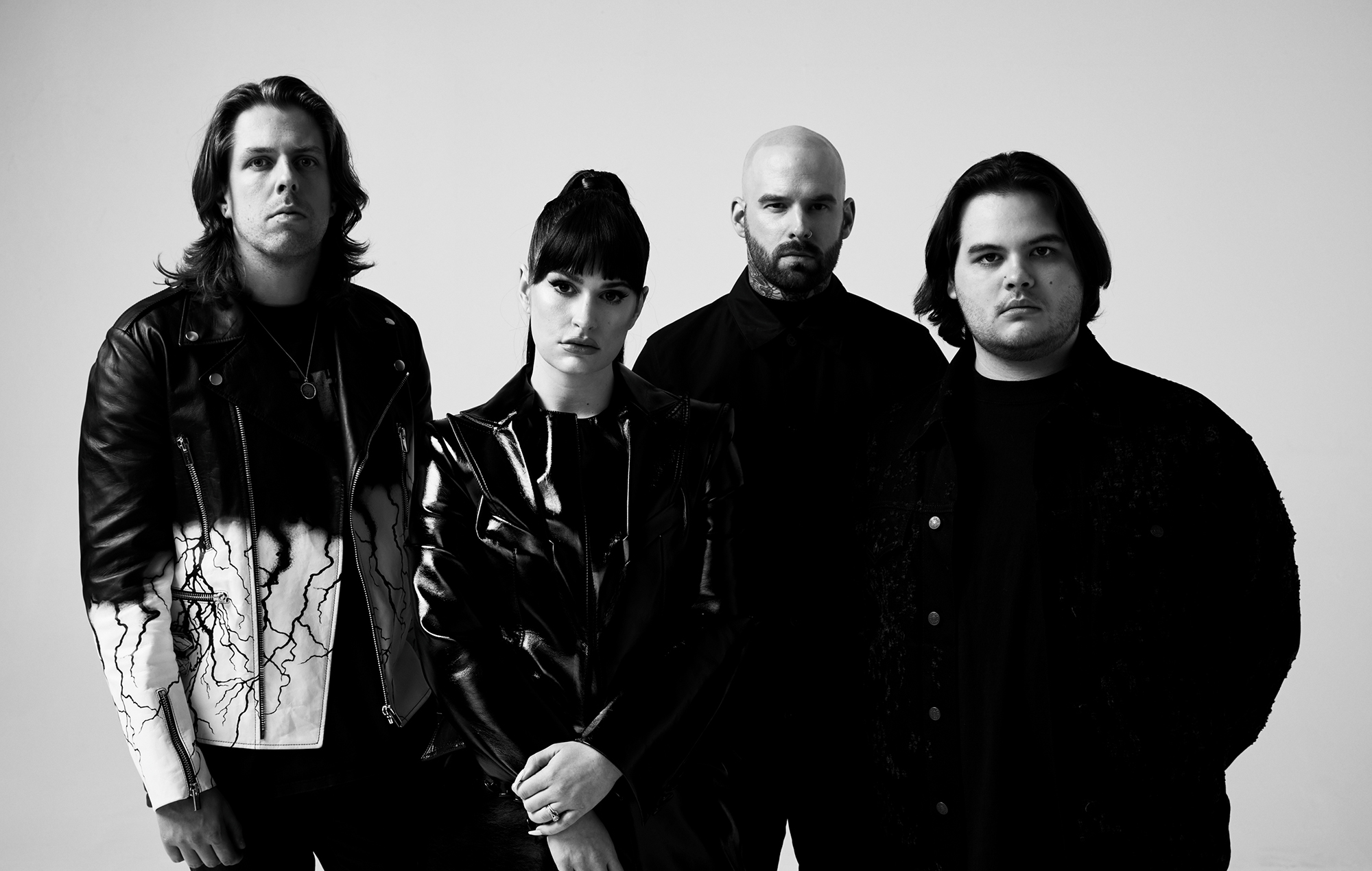 Spiritbox on the road to ‘Tsunami Sea’: “It’s not the second coming of ‘metalcore Jesus Christ’ – it’s just us”