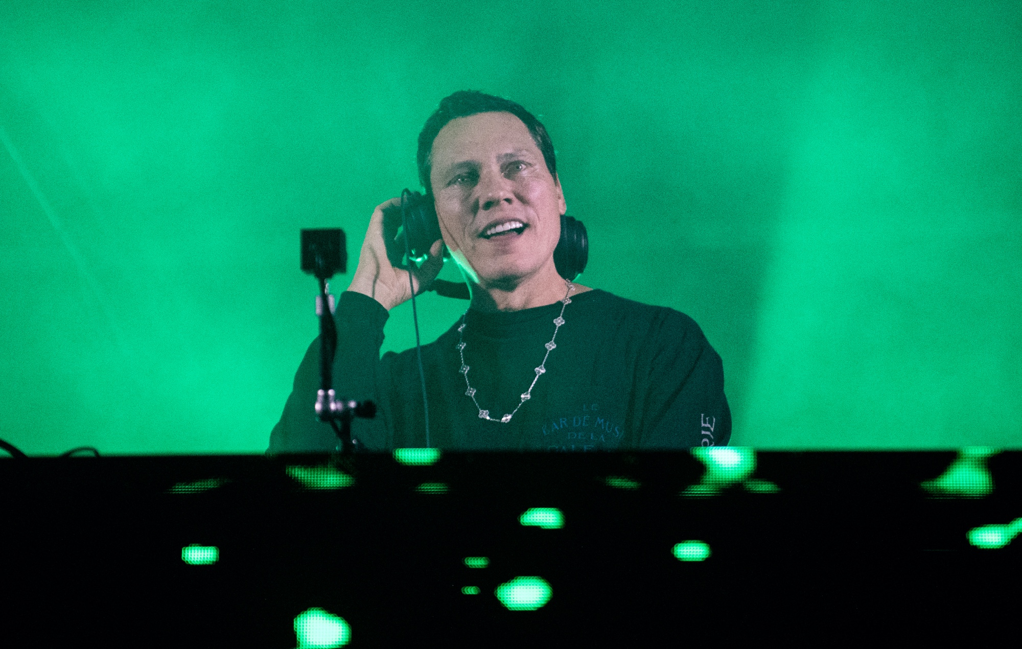 Tiësto teases Glastonbury 2025 appearance