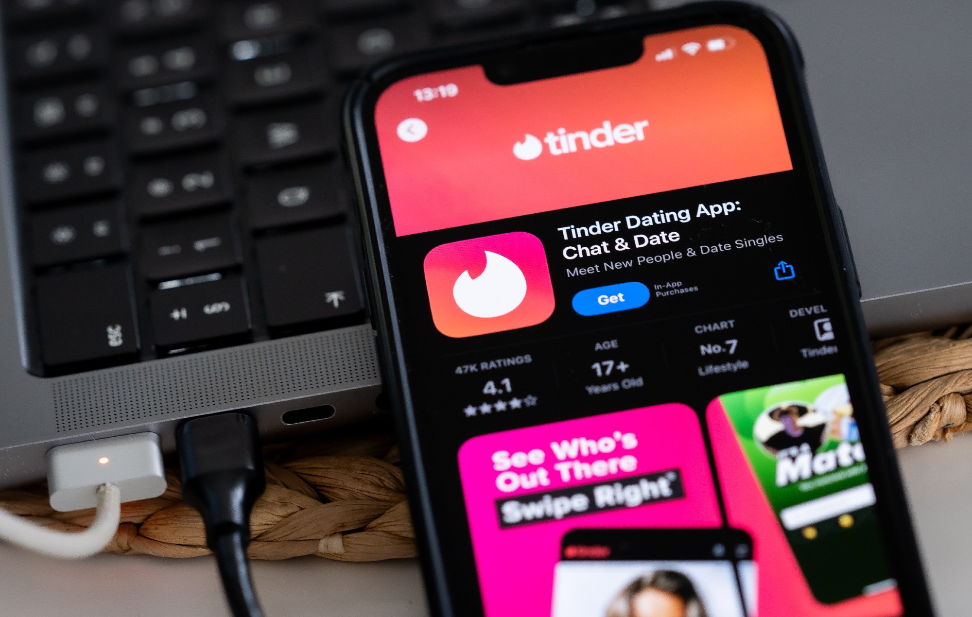 There could be a Tinder for video games on the way