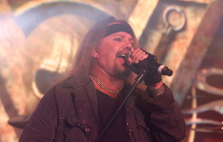 Mötley Crüe share statement after Vince Neil’s plane involved in fatal crash