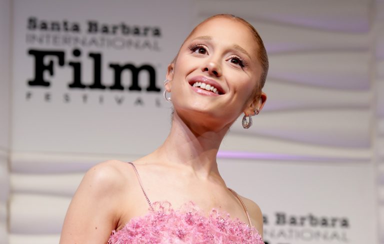 Ariana Grande urges entertainment companies to include mental health services and therapy in contracts