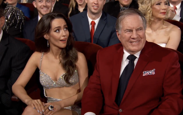 Snoop Dogg’s Hilarious Joke About 72-Year-Old Bill Belichick’s 24-Year-Old Girlfriend Left Her Stunned
